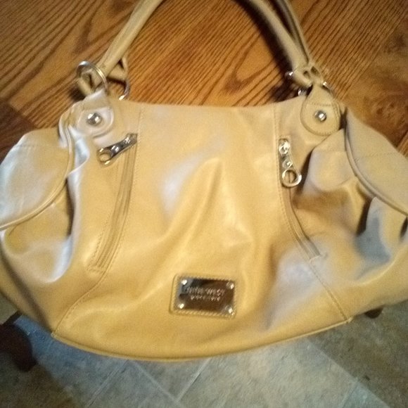 Nine West Accessories Nine West Purse Tan Purse Medium Purse Poshmark